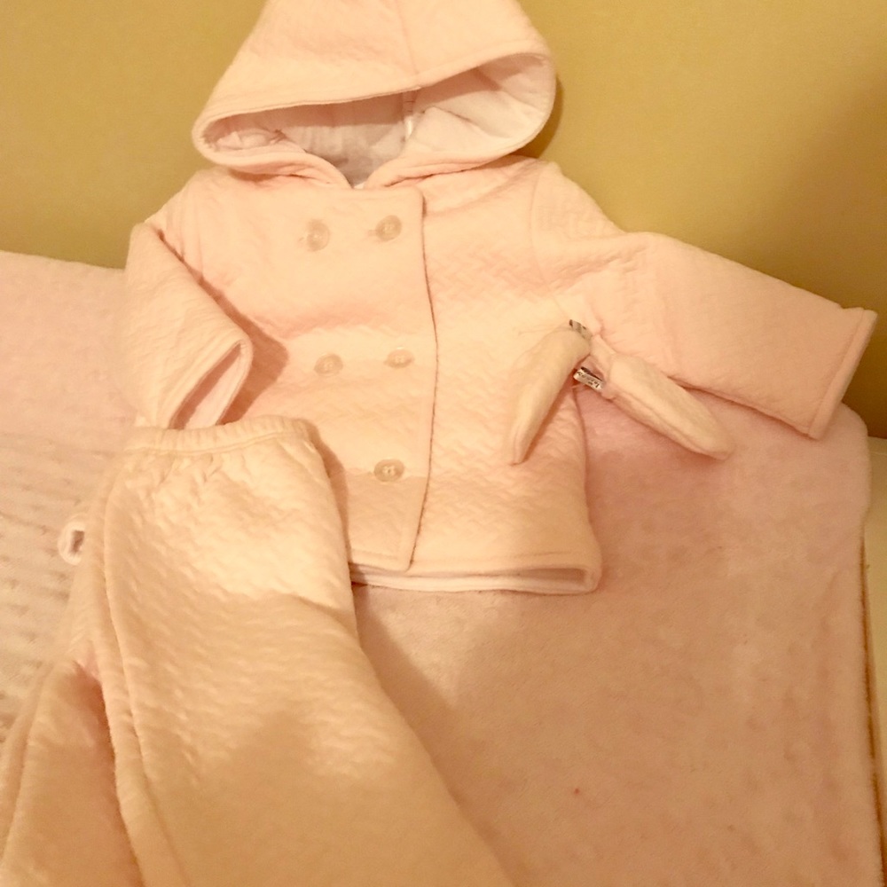 Size 0-3 months NWT Kissy Kissy 2 piece